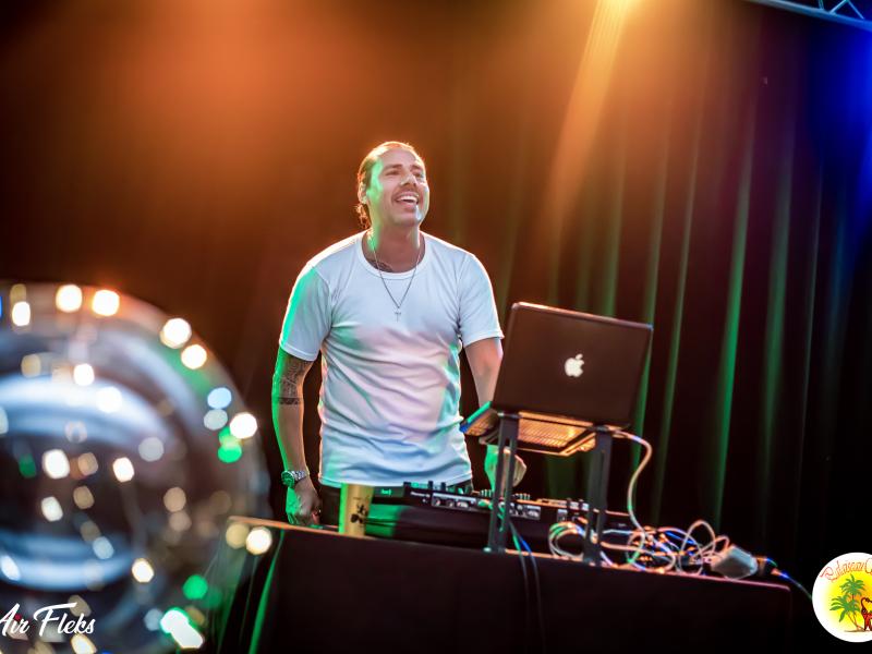 6S5A0022-DJ-Giorgio